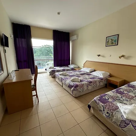 Hotel рива 3*